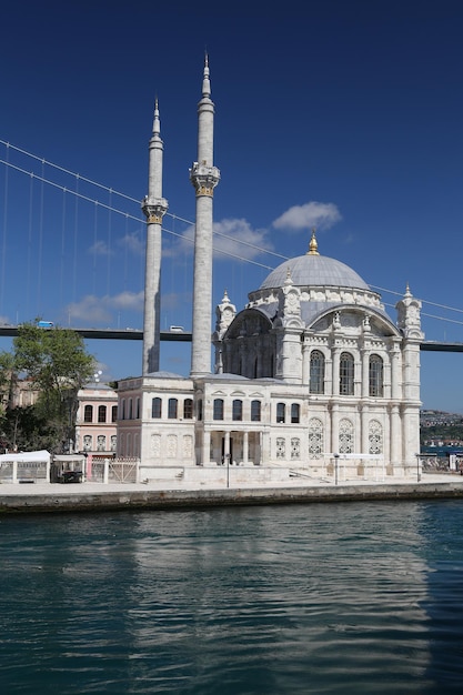 Moschea Ortakoy a Istanbul