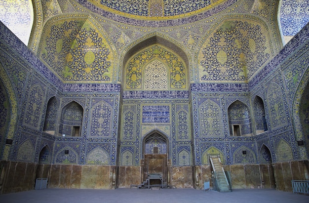 Moschea sulla piazza Naqsh-e Jahan a Isfahan in Iran