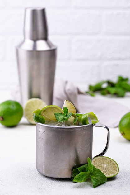Moscow mule cocktail in tazza