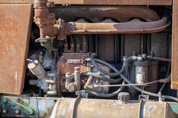 Motore diesel di un vecchio trattore