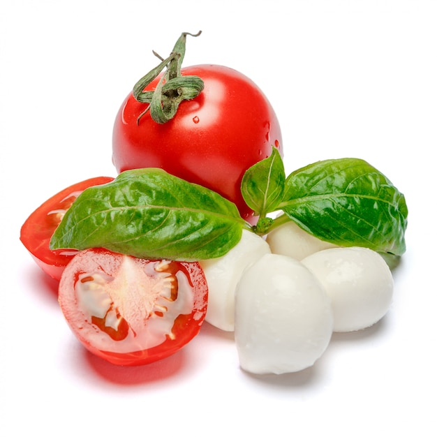 Mozzarella e pomodori italiani. Ingridienti di insalata caprese