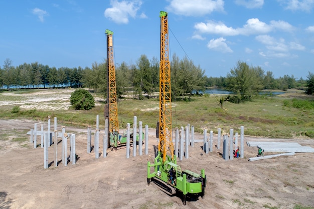 Mucchio di guida di lavoro in cantiere