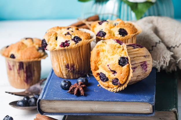 Muffin ai mirtilli appena sfornato