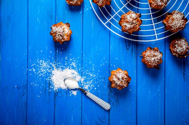 Muffin. Cuocere con trucioli di cocco