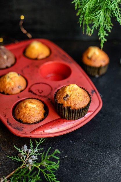 muffin cupcakes torte fatte in casa sul tavolo