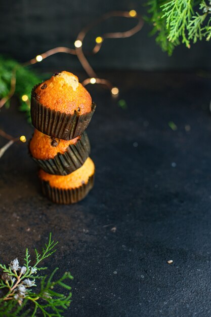 muffin cupcakes torte fatte in casa sul tavolo