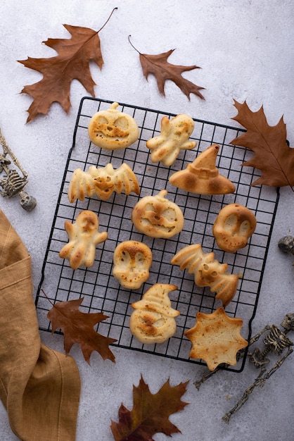 Muffin di Halloween a forma di pipistrello e fantasma