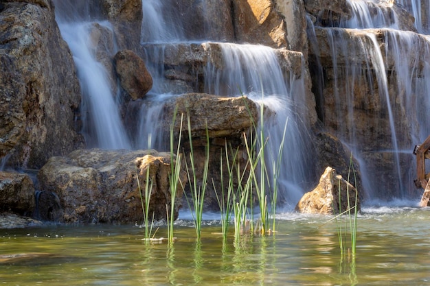 Mulino ad acqua in legno