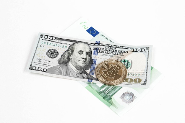 Multi Euro Dolar contanti e monete Diversi tipi di banconote di nuova generazione bitcoin lira turca