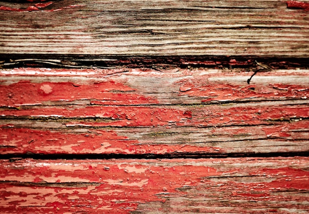 Muro di legno sporco rosso