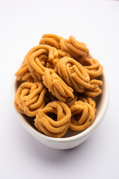 Murukku noto anche come spuntino vegetariano tradizionale dell'India meridionale chakli