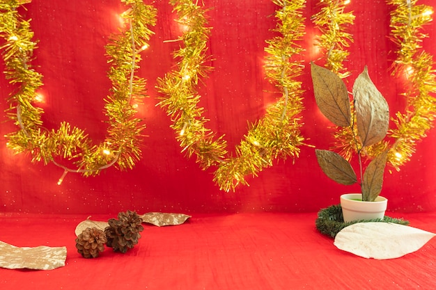 Natale e Capodanno concetto minimalista Composizione dello sfondo che mostra il prodotto