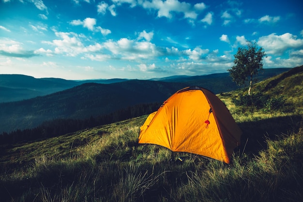 Natura della montagna della tenda