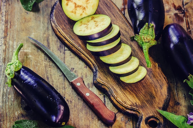 Natura melanzana Cibo e bevande. Messa a fuoco selettiva