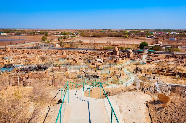 Necropoli di Mizdahkan vicino alla città di Nukus Uzbekistan