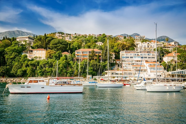 Nel porto di Herceg Novi