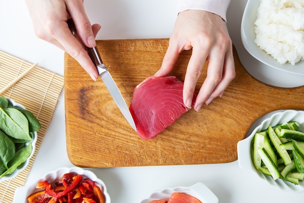 Nel processo di preparazione del sushi