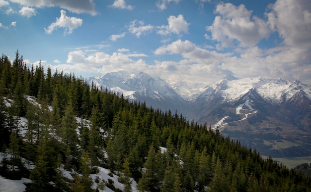 Neve che scompare nelle Alpi austriache