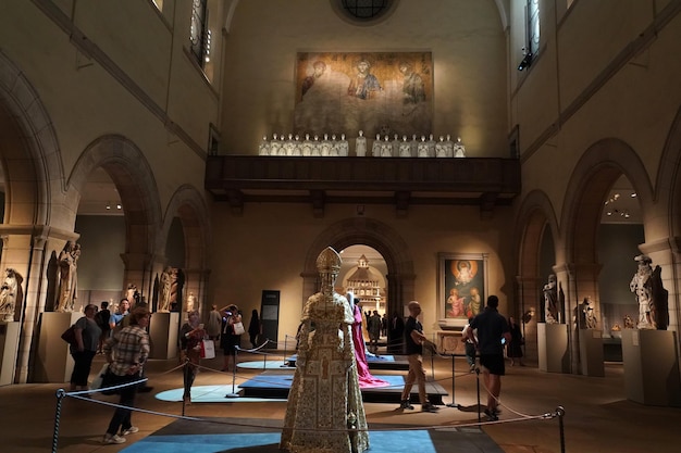 NEW YORK, USA - 27 MAGGIO 2018 - Corpi celesti: moda e immaginazione cattolica al Met Museum