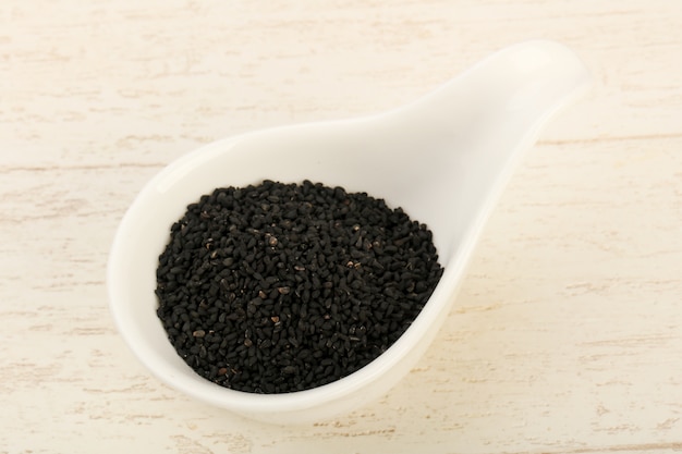 Nigella nera