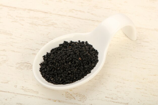 Nigella nera