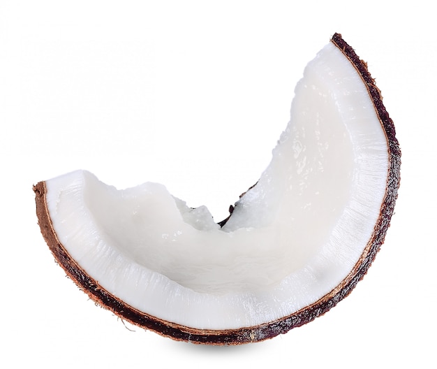 Noce di cocco isolata su fondo bianco