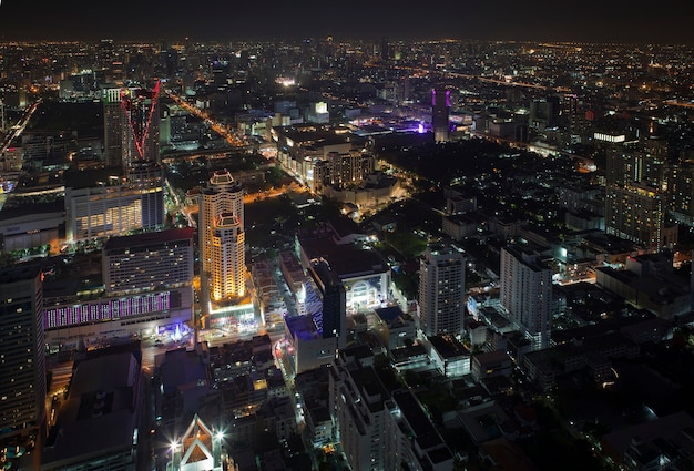 Notte Bangkok Thailandia da una vista a volo d'uccello