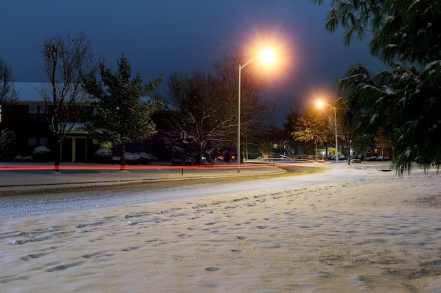 Notte d'inverno strada neve sfondo notte d'inverno neve zona notte