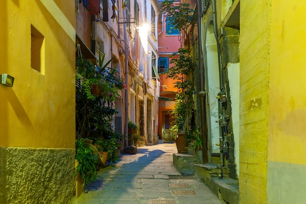 Notte Vernazza, Cinque Terre, Liguria, Italia