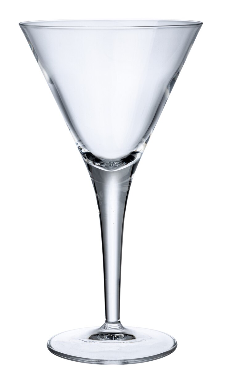 Foto nuovo bicchiere di champagne vuoto isolato
