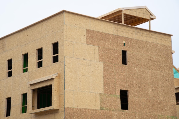 Nuovo condominio o costruzione di appartamenti casa in legno compensato