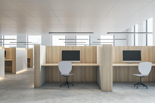 Nuovo interno per ufficio di coworking con partizioni e finestre sul posto di lavoro con vista sulla città e rendering 3D con luce diurna