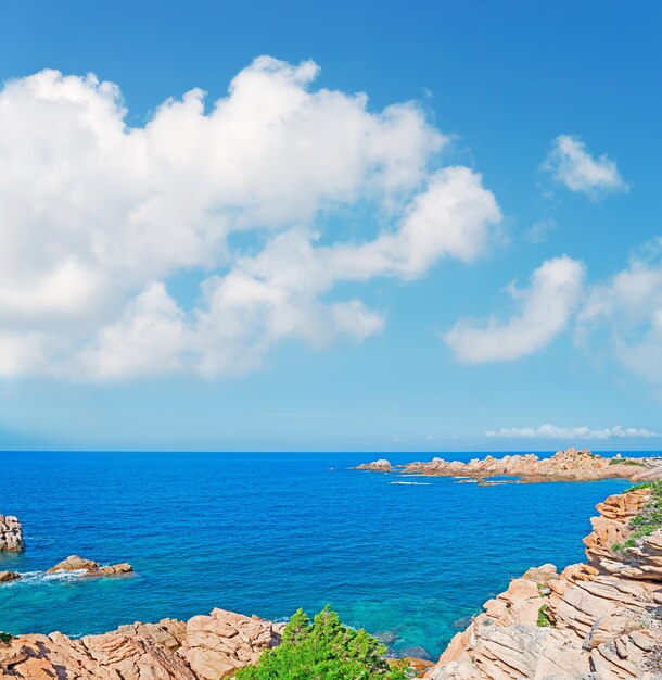 Nuvole bianche su Costa Paradiso Sardegna