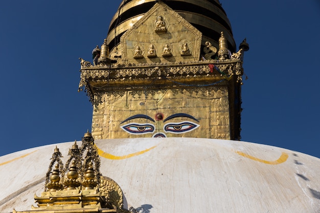 Occhi del Buddha sullo stupa di Boudhanath a Kathmandu