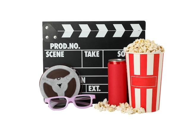 Occhiali 3D PNG Clapperboard e popcorn isolati su sfondo bianco