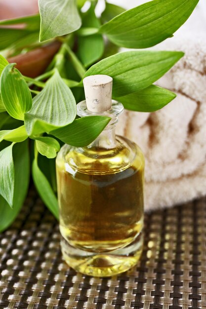 Olio essenziale per aromaterapia da vicino