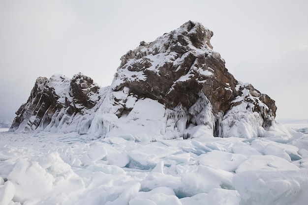 olkhon island baikal paesaggio invernale, russia stagione invernale vista lago baikal