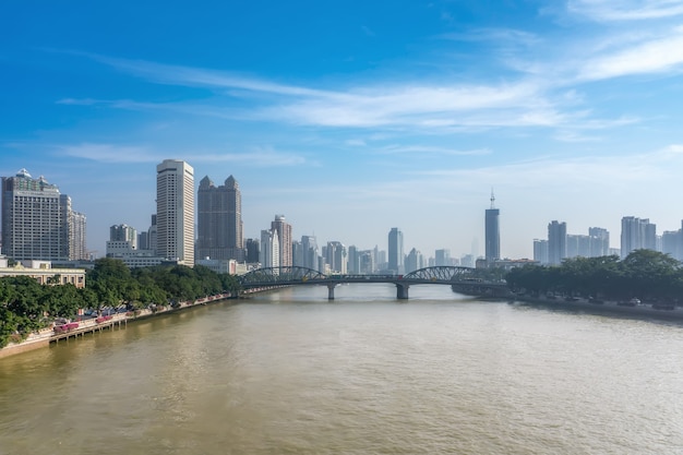 Orizzonte architettonico del paesaggio del centro urbano di Ningbo, China