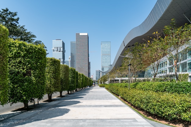 Orizzonte di architettura urbana a Shenzhen, Cina