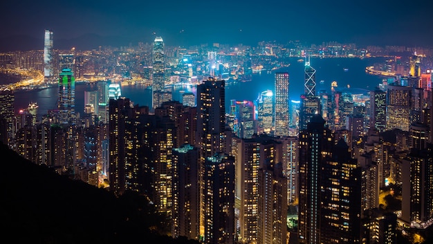 Orizzonte di notte di Hong Kong