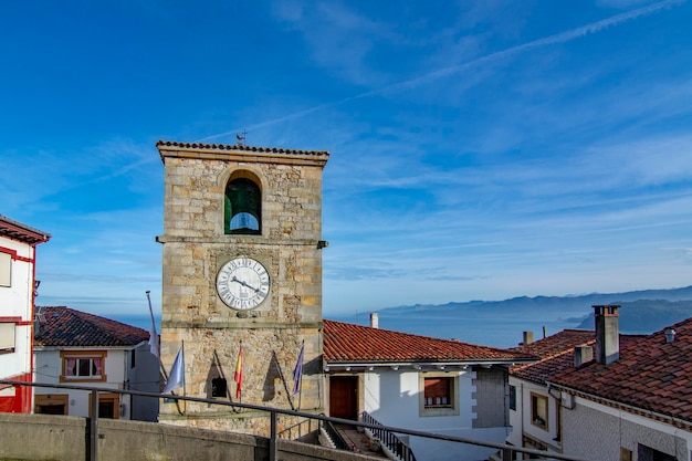 Orologio da torre a Lastres Asturias