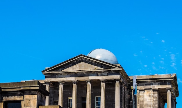 Osservatorio della città di HDR su Calton Hill a Edimburgo