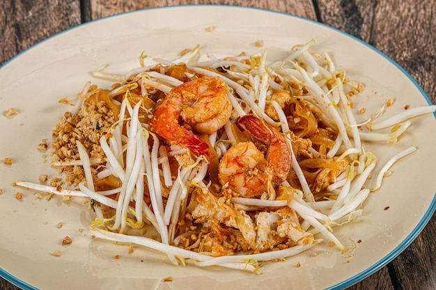 Pad thai noodle con gamberi