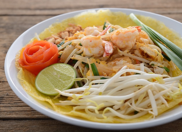 Pad thai. Tagliatelle alla thailandese