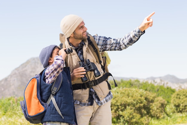 Padre e figlio, escursioni in montagna