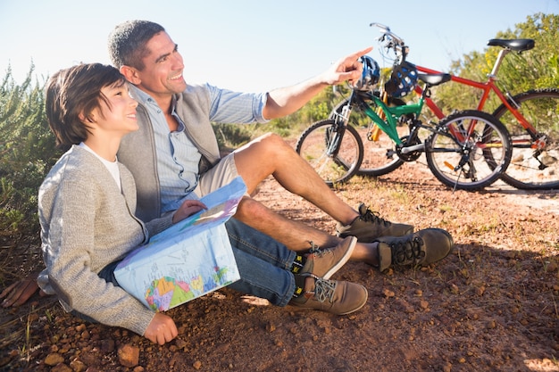 Padre e figlio in bici