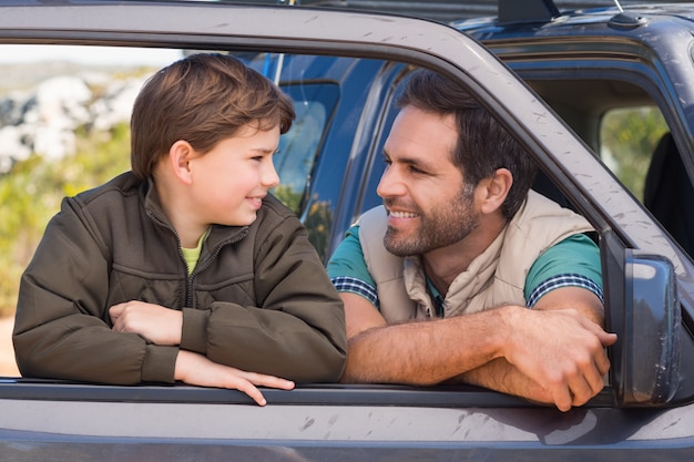 Padre e figlio in viaggio