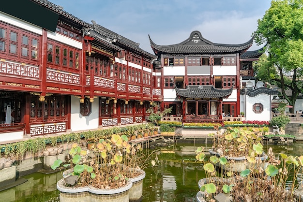 Paesaggio architettonico antico del tempio di Dio della città di Shanghai