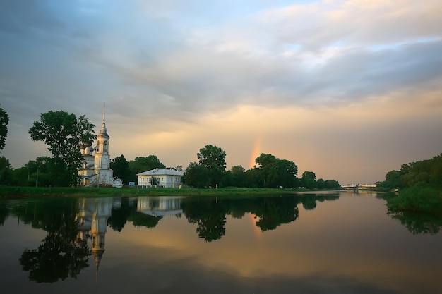 Paesaggio della chiesa della Russia, paesaggio della natura in Russia, religione