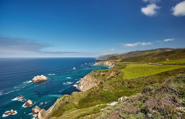 Paesaggio della costa del Pacifico in California